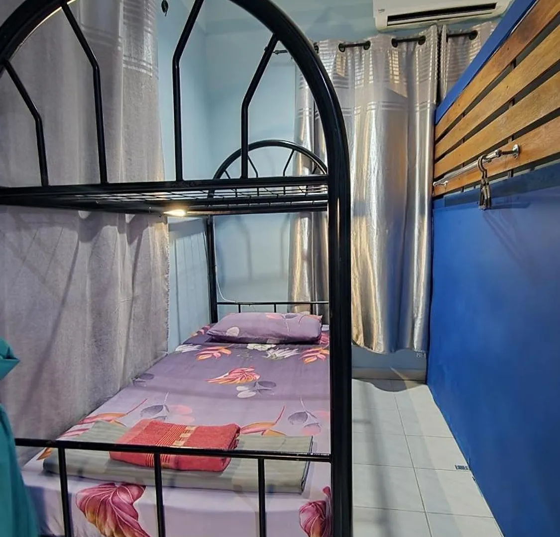 Hostel Knight Residence Pantai Cenang